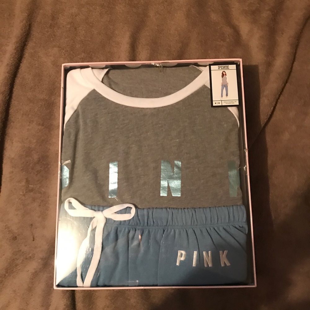 Pink gift set